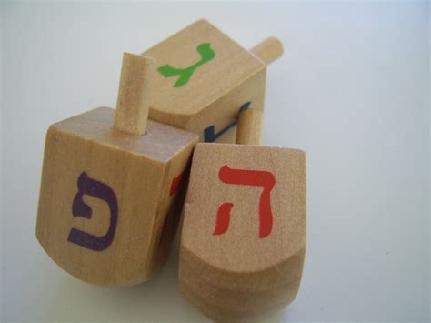 dreidel history|what are dreidels used for.